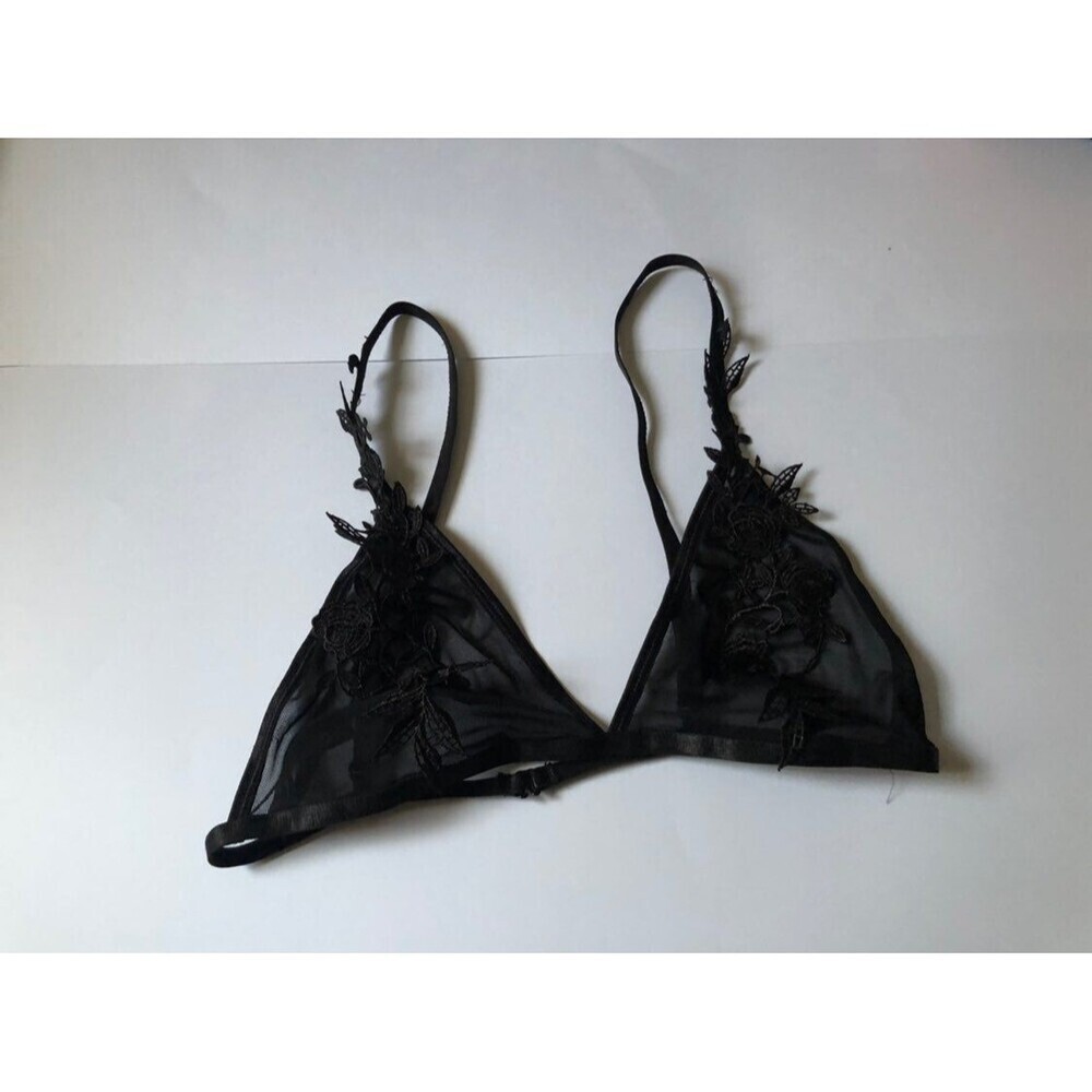 Triangle bralette size M